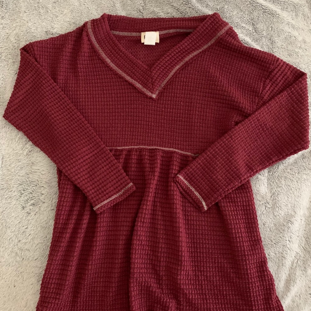 NWT Thermal V-Neck Top